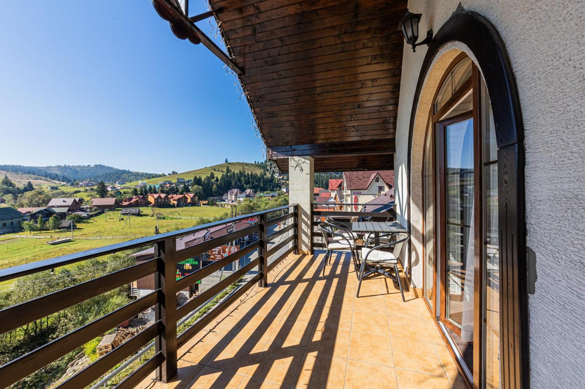 Hotel Bellavista & Spa Bukovel Luaran gambar
